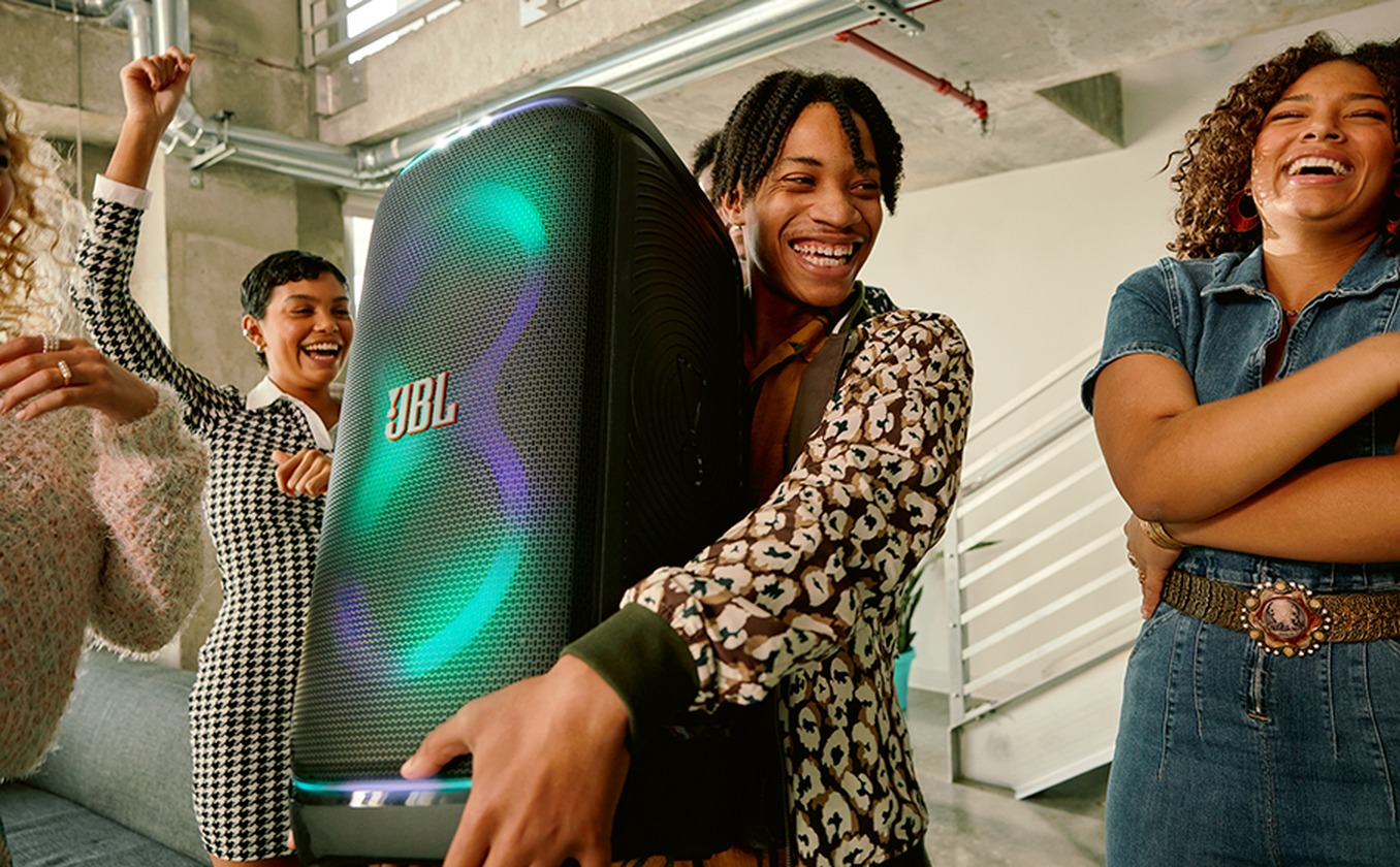 JBL%20PARTYBOX%20STAGE%20320%20PROMO%202